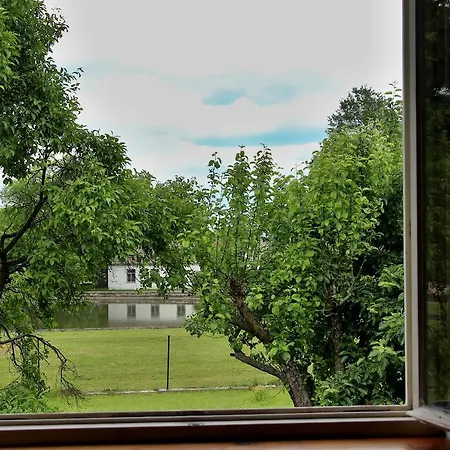 Hostal Nocležna Stará škola Stráž nad Nežárkou